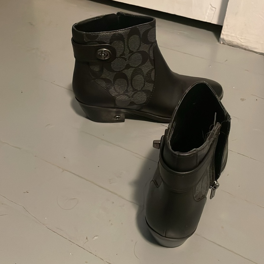 Coach booties - Picture 2 of 3